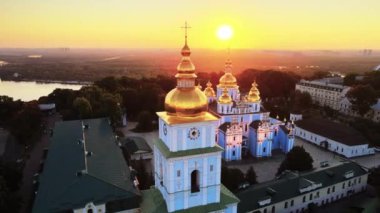 Sabah St. Michaels Altın Kubbe Manastırı. Kyiv, Ukrayna
