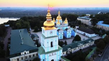 Sabah St. Michaels Altın Kubbe Manastırı. Kyiv, Ukrayna
