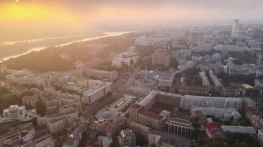 Kyiv Kiev Ukrayna şafak vakti. Hava görünümü