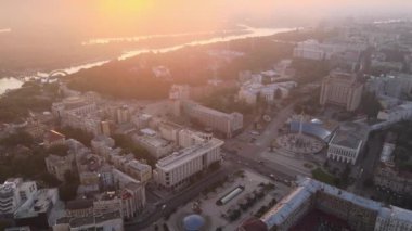 Kyiv Kiev Ukrayna şafak vakti. Hava görünümü