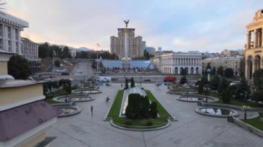 Sabahleyin Independence Meydanı 'nda. Kyiv, Ukrayna. Hava görünümü