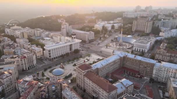 Kijów Ukraina o świcie. Widok z lotu ptaka — Wideo stockowe