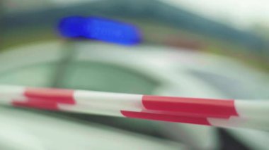 Polis bariyeri: olay yerindeki polis bandı uyarıldı.