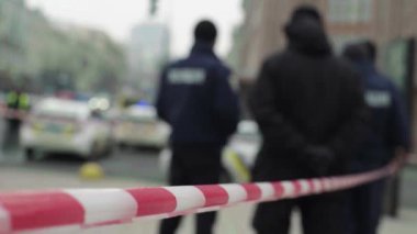 Polis bariyeri: olay yerindeki polis bandı uyarıldı.