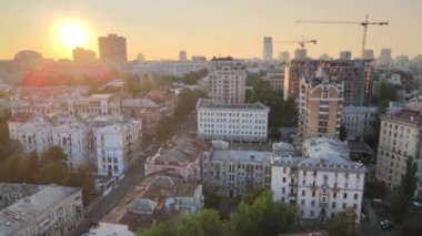 Ukrayna, Kyiv: Sabahın köründe şehir merkezi. Hava görüntüsü. Kiev.