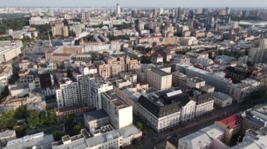 Kyiv - Ukrayna 'nın başkentinin havadan görünüşü. Kiev