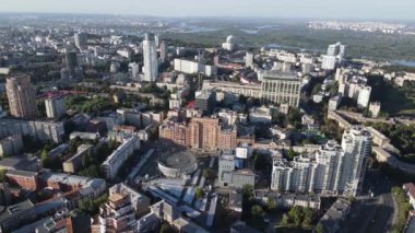 Kyiv - Ukrayna 'nın başkentinin havadan görünüşü. Kiev