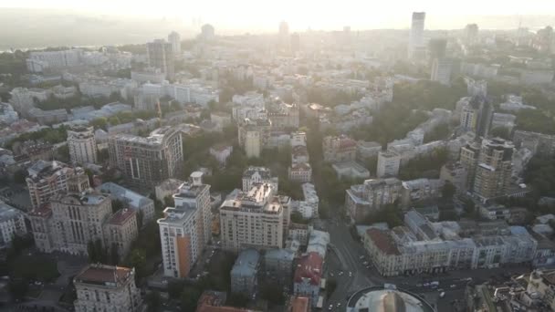 Kyiv - Ukrayna 'nın başkentinin havadan görünüşü. Kiev — Stok video