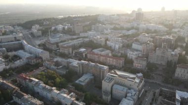 Kyiv - Ukrayna 'nın başkentinin havadan görünüşü. Kiev