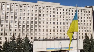 Ukrayna Merkez Seçim Komisyonu 'nun Kyiv' deki binası. Havadan. Yavaş çekim
