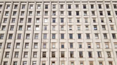 Ukrayna Merkez Seçim Komisyonu 'nun Kyiv' deki binası. Havadan. Yavaş çekim