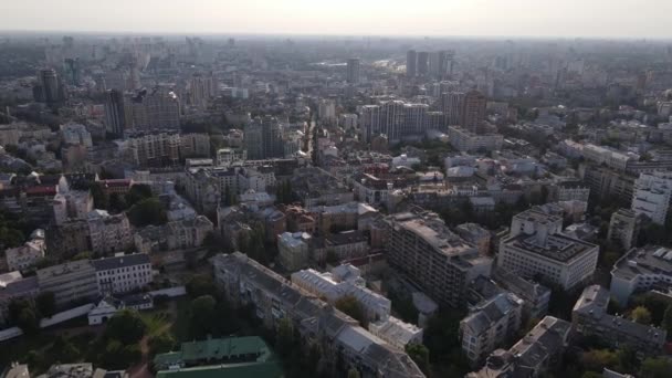 Kiewer Stadtbild, Ukraine. Luftaufnahme, Kiew. Zeitlupe — Stockvideo