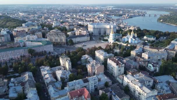 Paisaje urbano de Kiev, Ucrania. Vista aérea, Kiev. Movimiento lento — Vídeos de Stock