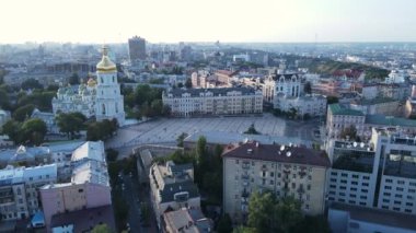 Kyiv şehri, Ukrayna. Hava görüntüsü, Kiev. Yavaş çekim