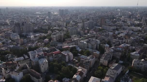 Paisaje urbano de Kiev, Ucrania. Vista aérea, Kiev. Movimiento lento — Vídeos de Stock