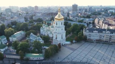 Kyiv şehri, Ukrayna. Hava görüntüsü, Kiev. Yavaş çekim