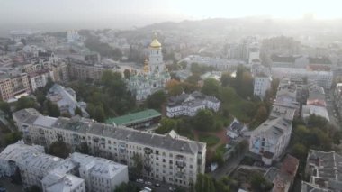 Ukrayna, Kyiv şehri. Hava görüntüsü, yavaş çekim