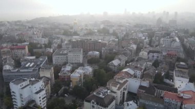 Ukrayna, Kyiv şehri. Hava görüntüsü, yavaş çekim