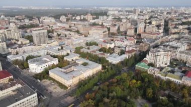 Ukrayna, Kyiv şehri. Hava görüntüsü, yavaş çekim