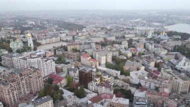Ukrayna, Kyiv şehri. Hava görüntüsü, yavaş çekim