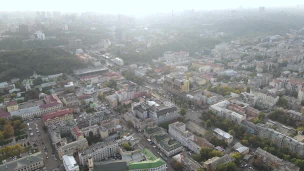 Stadsbilden av Kiev, Ukraina. Flygvy, slow motion — Stockvideo