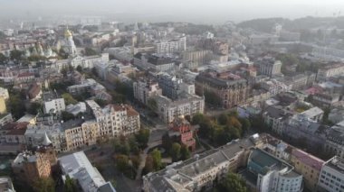 Ukrayna, Kyiv şehri. Hava görüntüsü, yavaş çekim