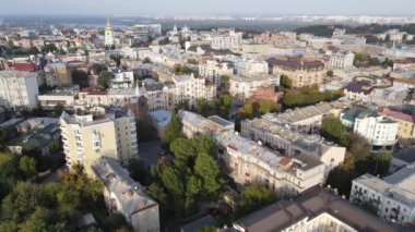 Ukrayna, Kyiv şehri. Hava görüntüsü, yavaş çekim