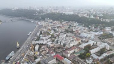 Ukrayna, Kyiv şehri. Hava görüntüsü, yavaş çekim