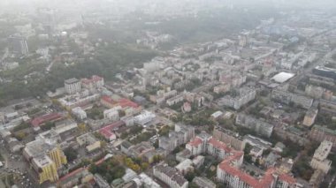 Ukrayna, Kyiv şehri. Hava görüntüsü, yavaş çekim