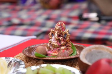 Mangalmurti Ganesha in Pooja Thali