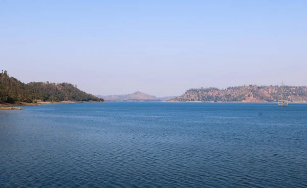 Vista panorâmica do lago Dudhani, Índia — Fotografia de Stock