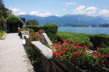 Tremezzo'daki Como Gölü Seti