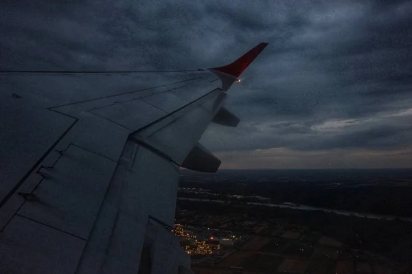 Aeromobili Dell Aeroporto Vienna Pronti Imbarco — Foto Stock