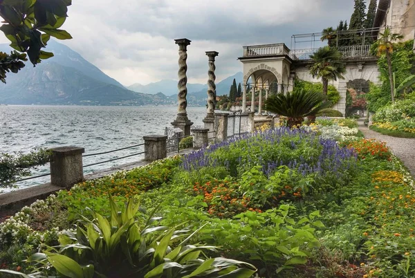 Hermosa Villa Monastero Lago Como — Foto de Stock