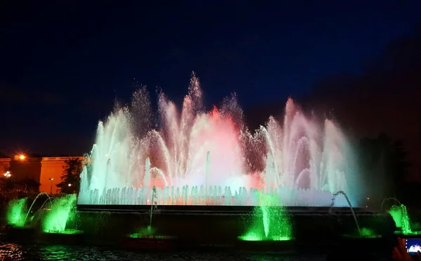 Fontaines Chantantes Avec Beau Spectacle Lumière Sur Montagne Montjuc Barcelone — Photo