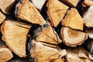 Split kuru odun kış için hazır