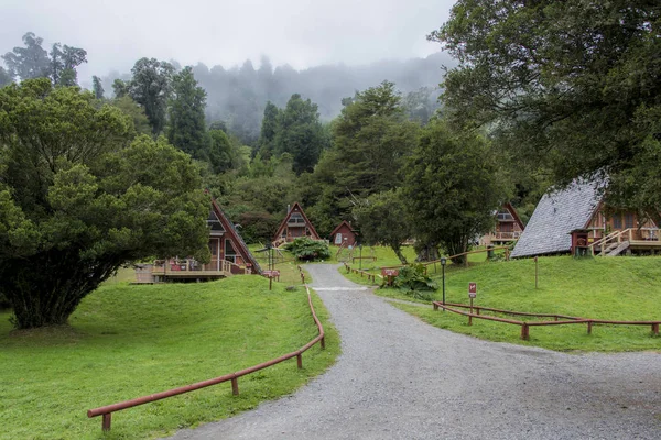 Şili Patagonia 'daki Puyehue Milli Parkı 'nda Spa