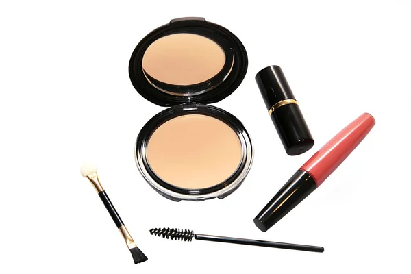 Tillbehör för makeup isolerad på vit bakgrund — Stockfoto