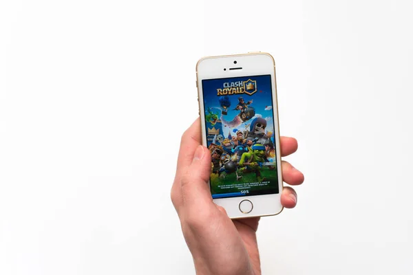 Samara Russia 2019 Download Game Clash Royale Playing Iphone Popular — Stock Photo, Image
