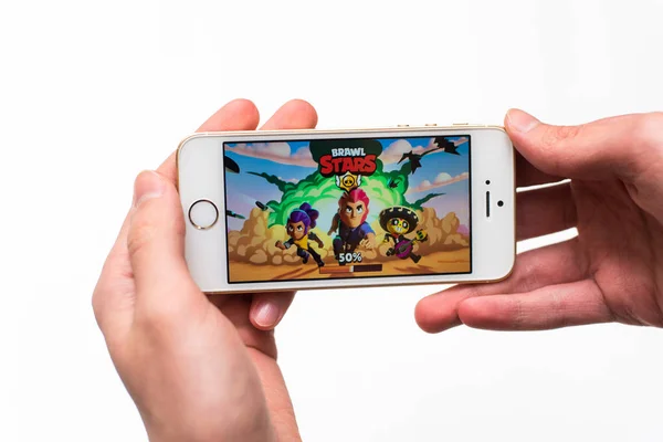 Samara Russia 2019 Download Game Brawl Star Playing Iphone Popular — Stock Photo, Image