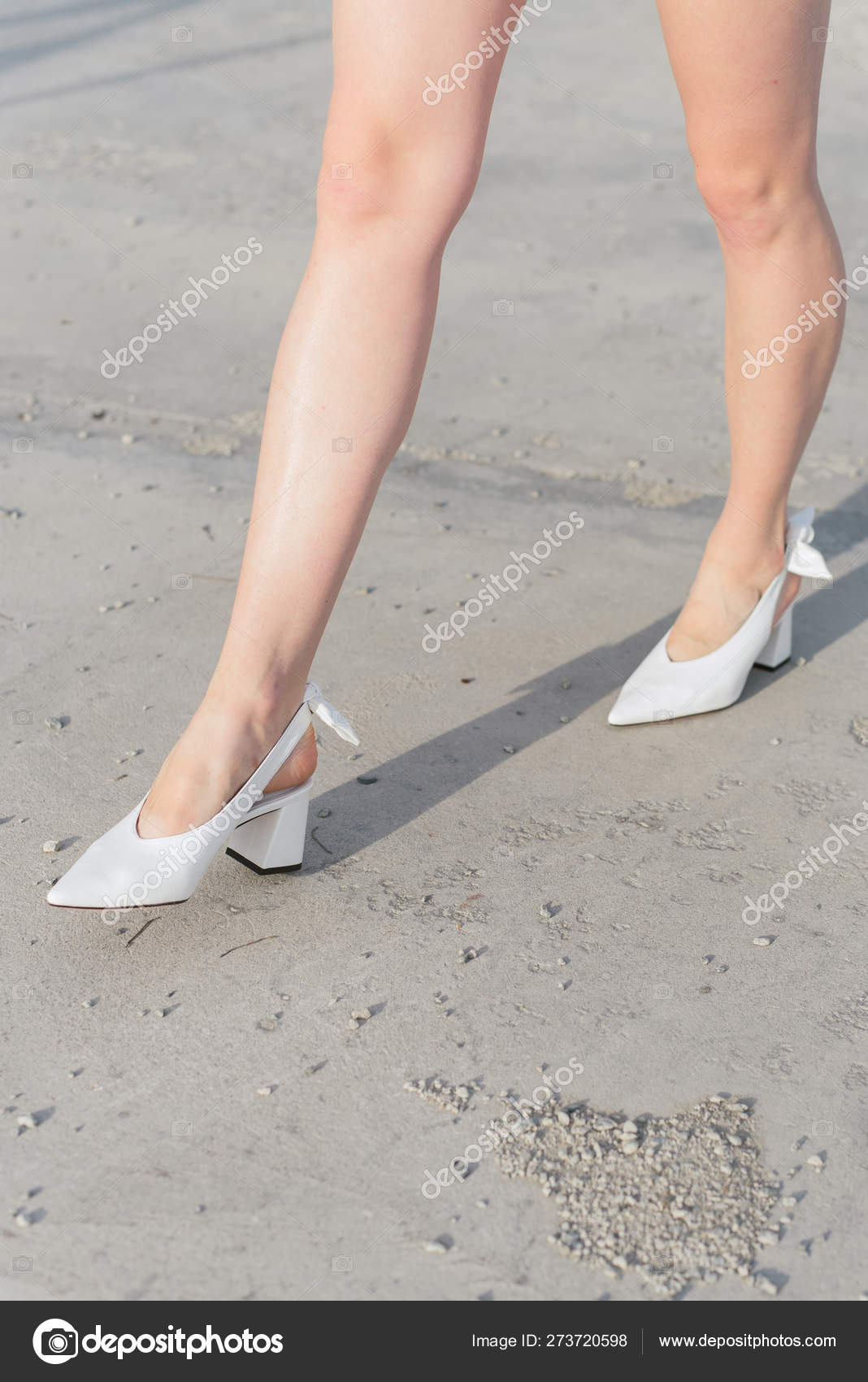 close shoes for girls