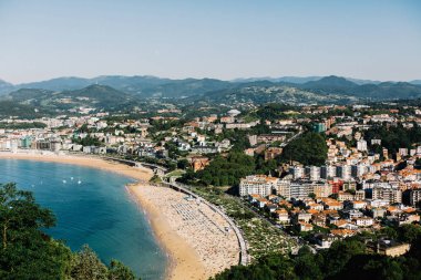 Hilal şeklinde Ki Playa De La Concha Beach San Sebastian, İspanya