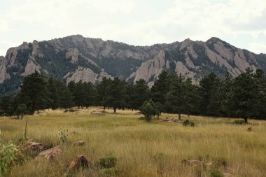 Ncar Trail 'deki Foothill ve Rocky Dağları Ulusal Atmosferik Araştırma Merkezi, Boulder, Colorado