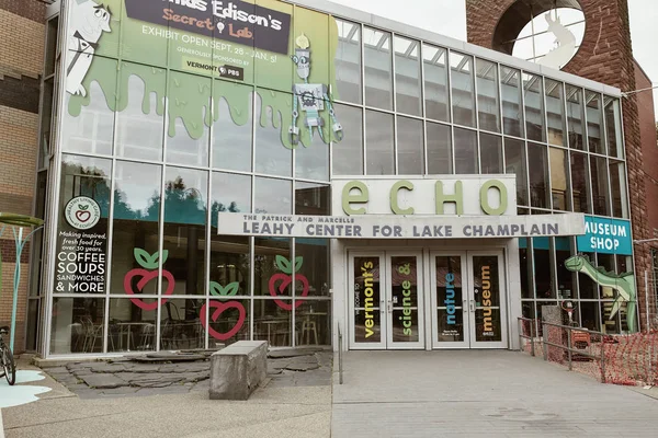Burlington, Vermont - 29 Eylül 2019: Echo, Leahy Göl Merkezi