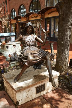 Boulder, Colorado - 27 Mayıs 2020: George Lundeen 'in 