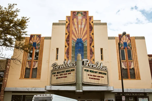 Głaz Kolorado Maja 2020 Markiza Zewnętrzna Boulder Theater Czasowo Zamknięta — Zdjęcie stockowe
