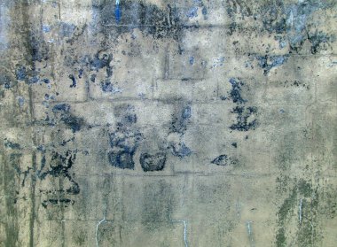 Birden fazla onarım izleri ile katmanlı tuğla duvar. Ayrışma sıva, harç, çimento. Boyalı brickwall arka plan dokusu.