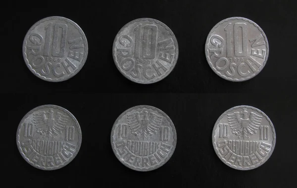 Conjunto de 3 (três) anos diferentes vintage austríaco 10 Groschen moedas de alumínio lote 1968, 1973, 1974 ano . — Fotografia de Stock