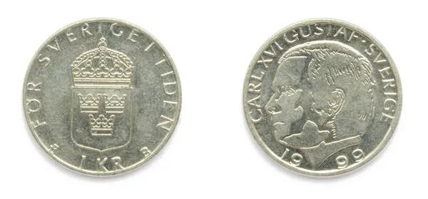 스웨덴어 1 크라운 (크로나, 크로노르) 1999 년 동전. 동전은 스웨덴의 스웨덴 왕 칼 Xvi 구스타프의 초상화와 반대에 스웨덴의 팔의 코트를 보여줍니다. — 스톡 사진