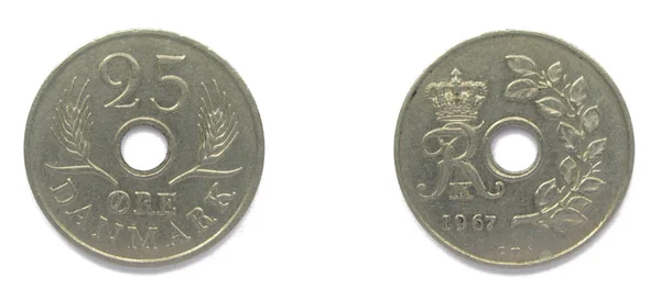 Danish 25 Ore 1967 year copper-nickel coin, Denmark. Coin shows a monogram of Danish King Frederick IX of Denmark. — Stock Photo, Image